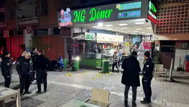 Adana'da Dönercide Silahlı Saldırı: 1 Ölü