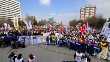 Kamu Görevlileri Yoksulluğa Karşı Sokakta!